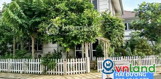 Cho thuê biệt thự song lập Thủ Đức Garden Homes, hướng Đông Nam, 310m2, sân vườn rộng
