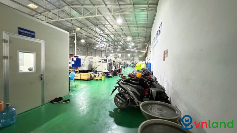 XƯỞNG MẶT TIỀN, CÁCH QL1A 100M, 2000M2 SÀN, ĐƯỜNG VÕ THỊ THỪA QUẬN 12