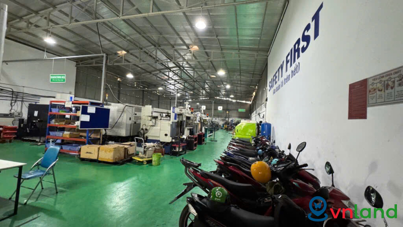 XƯỞNG MẶT TIỀN, CÁCH QL1A 100M, 2000M2 SÀN, ĐƯỜNG VÕ THỊ THỪA QUẬN 12